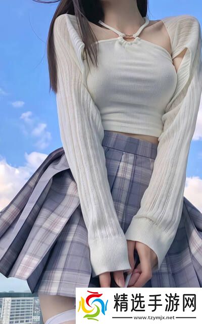 早上起来就装得满满的牛奶壶