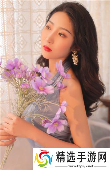 蜜丝婷大草莓和小草莓对比