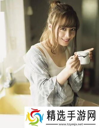 军训大白兔蹦出来了欢乐不断