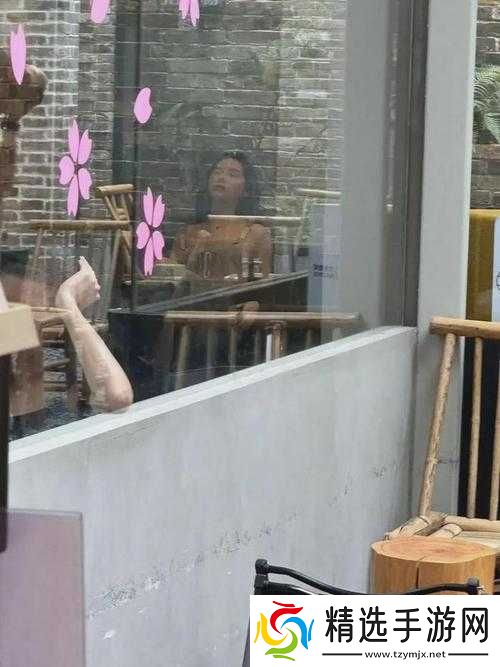 公司老板要求员工真空上班