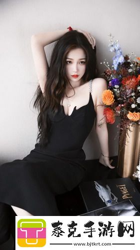 洞内泉淙淙洞外草萋萋