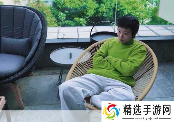 窦靖童疑似出柜引热议