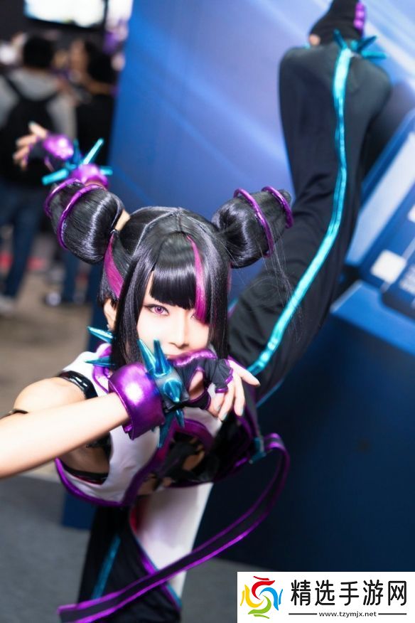 樱花妹COS街头霸王6韩蛛俐俏皮邪魅十分还原！