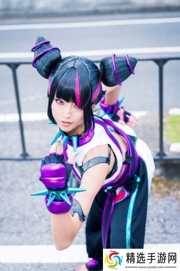 樱花妹COS街头霸王6韩蛛俐俏皮邪魅十分还原！
