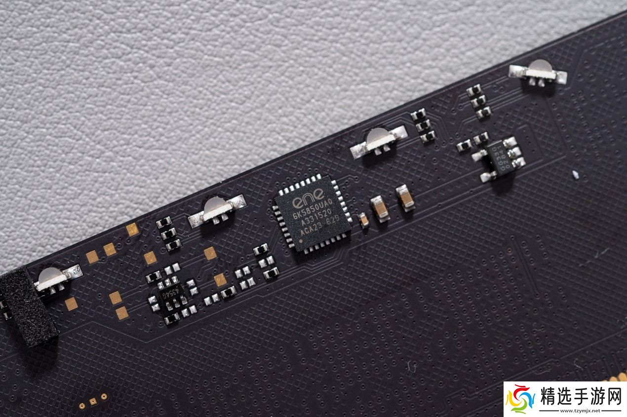 宏碁掠夺者HERADDR5