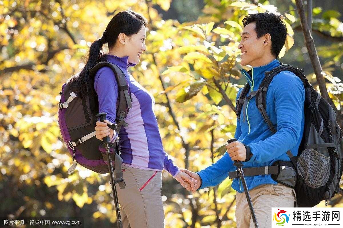 和朋友夫妻一起出去旅游住在一起