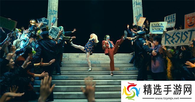 小丑2票房不佳科波拉力挺导演共渡难关