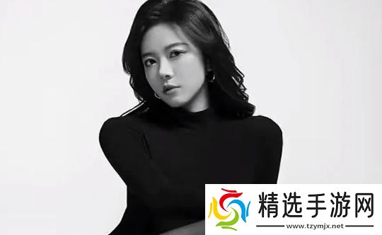 骆歆晒肯豆风照片，灰色滤镜更显魅力，称恋爱想被人宠，网友：想得美