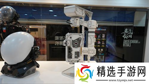 《晶核》携手孙世前打造机甲“魔导001号”亮相首届中国机甲文化节