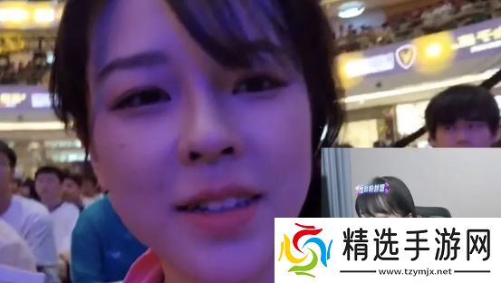 沫子透露想创业摆摊，称只要粉丝对出暗号，可以白送摊位上的物品