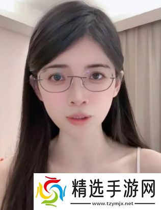 狗头萝莉拍短剧被曝有吻戏，本人回应称怕男粉吃醋，亲密戏都删除了