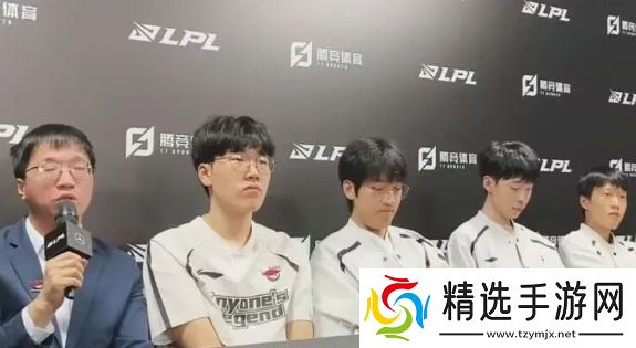 LPL上单选手Bin被前教练公开批评，称带了他一年，连自己名字都记不住