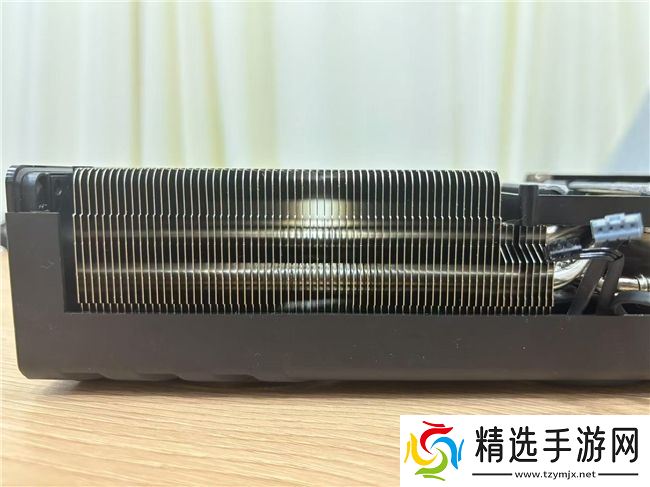 DLSS 4性能全力冲锋，耕升 GeForce RTX 5080 炫光 OC 值得你拥有！