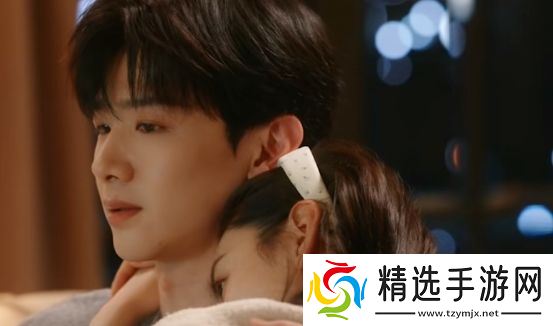 《难哄》后续剧情：温以凡顺利产女，向朗抱着不撒手，桑延脸都气绿了