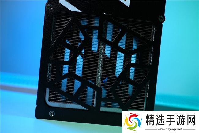 更快更强更AI，影驰GeForce RTX 5090 D 大将评测