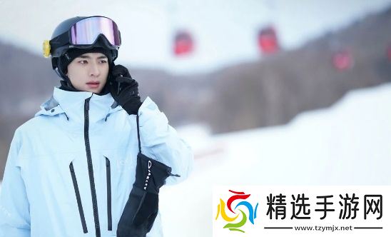 《嘘，国王在冬眠》搭档刘亦菲没红，25岁的他搭档虞书欣却火了