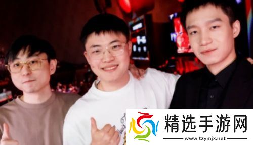 Uzi在直播间哭穷，不料家底被曝光，有网友用Deepseek估算出其资产