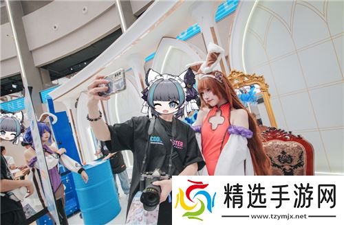 《碧蓝航线》2024港区盛夏清凉节**收官