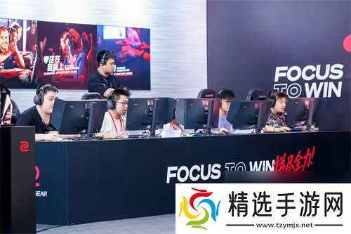 冠军之外,卓威让高校电竞有了“甲子园”的眼泪与传承