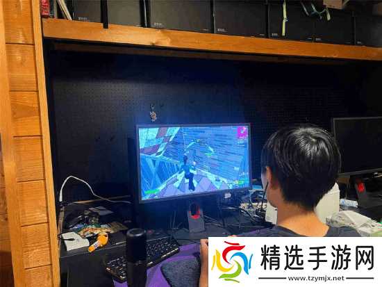 12岁天才小学毕业辍学打电竞!曾连打28小时到尿裤子